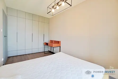 Kraków ,  Piaskowa   10