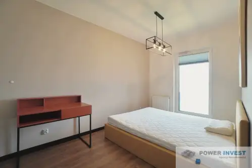 Kraków ,  Piaskowa   8