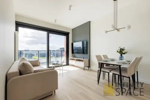 Warszawa ,  Prosta   2