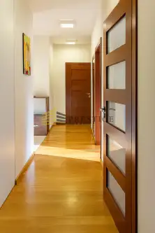 Warszawa ,  Bernardyńska   3