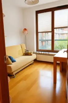 Warszawa ,  Bernardyńska   5