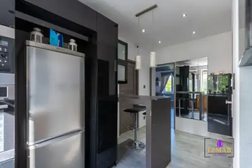 Dąbrowa górnicza ,  Mickiewicza   11