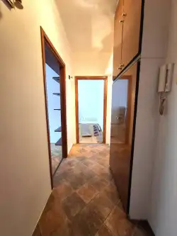 Warszawa ,  Adama Próchnika   13