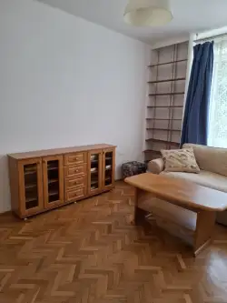 Warszawa ,  Adama Próchnika   3