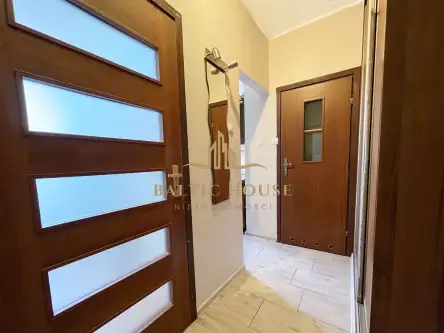 Rumia ,  Roszczynialskiego   8