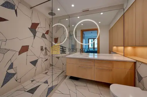 Warszawa ,  Leona Kruczkowskiego   9