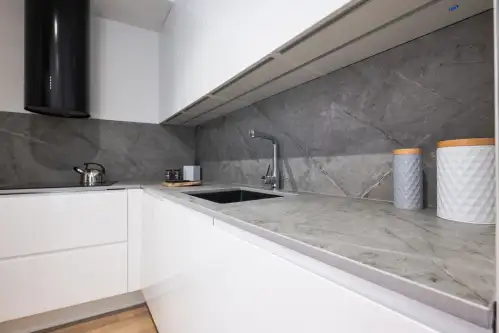 Szczecin ,  Świętego Ducha   8