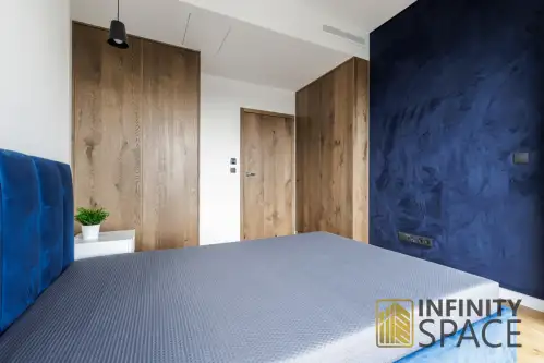 Warszawa ,  Prosta   12