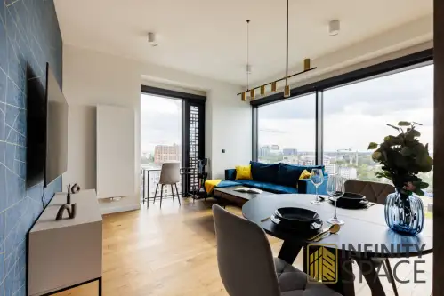 Warszawa ,  Prosta   2