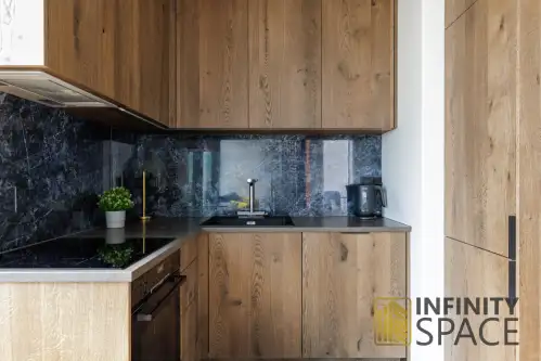 Warszawa ,  Prosta   7