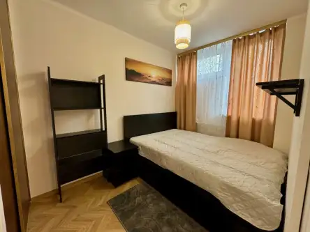 Warszawa ,  Graniczna   6