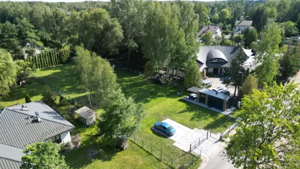 Złotokłos ,  Staszica   8