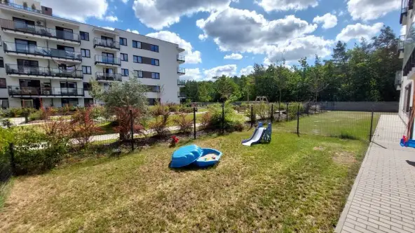 Warszawa ,  Poematu   8