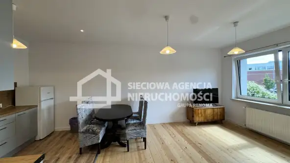 Gdynia ,  Przebendowskich   9