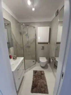 Warszawa ,  Iberyjska   4