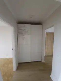 Warszawa ,  Iberyjska   6