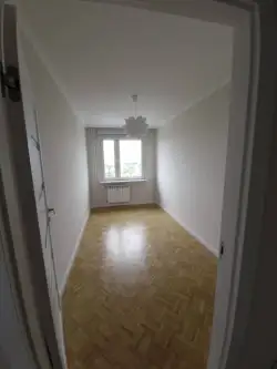 Warszawa ,  Iberyjska   8