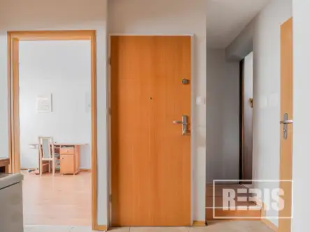 Kraków ,  Żułowska   4