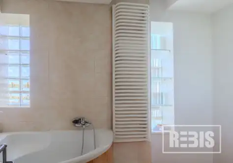 Kraków ,  Żułowska   6