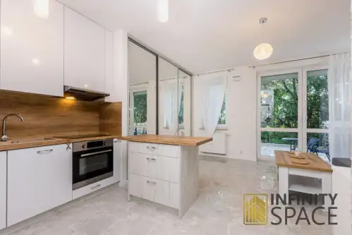 Warszawa ,  Kopalniana   4