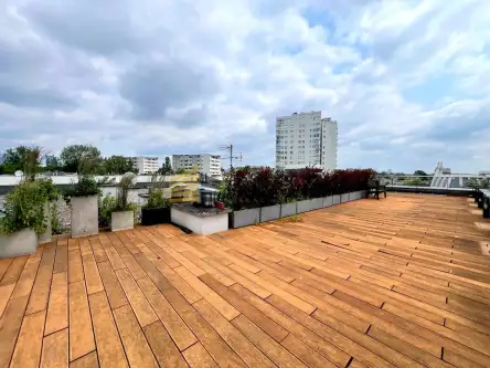 Warszawa ,  Biały Kamień   18