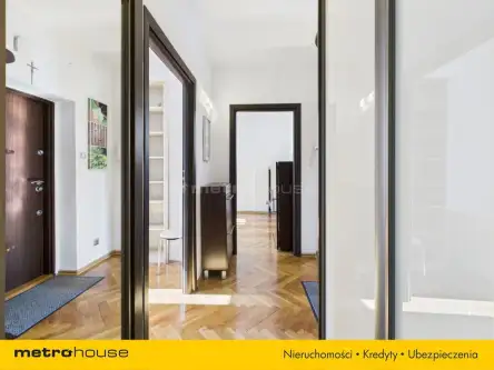 Warszawa ,  Leszno   16