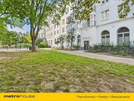 Warszawa ,  Leszno   9