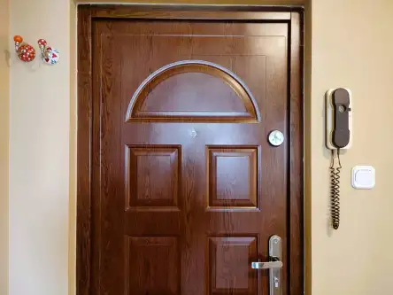 Warszawa ,  Czerniakowska   2