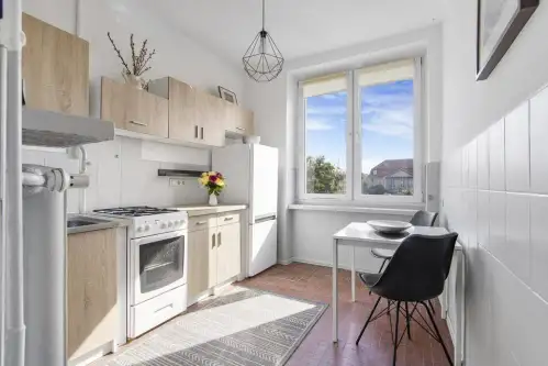 Wrocław ,  pl. Muzealny   6