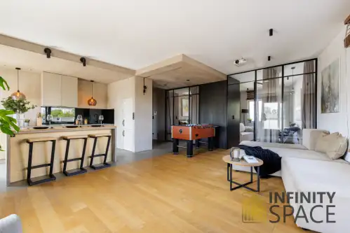 Warszawa ,  Międzynarodowa   2