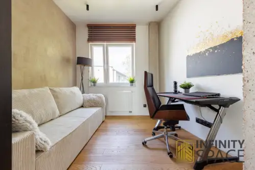 Warszawa ,  Międzynarodowa   9