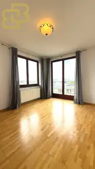 Kraków ,  Prof. Michała Bobrzyńskiego   8