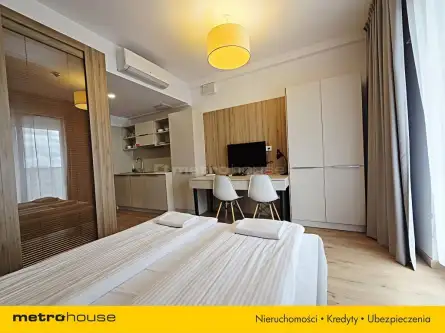 Warszawa ,  Wolska   6