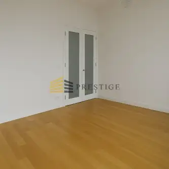 Warszawa ,  Dolna   4