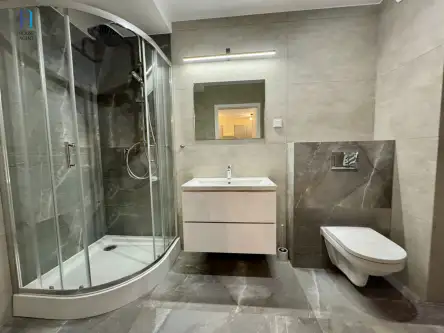 Łódź ,  Srebrzyńska   8