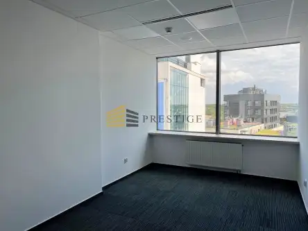 Warszawa ,  Wioślarska   6