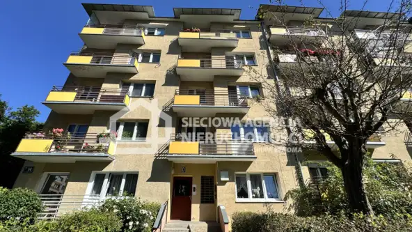 Gdynia ,  Boh. Starówki Warszawskiej   12