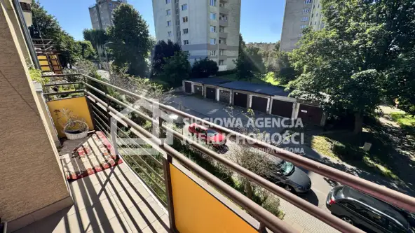 Gdynia ,  Boh. Starówki Warszawskiej   9