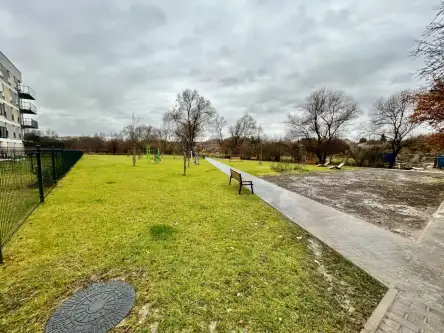 Kraków ,  Czerwone Maki   13