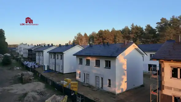 Płoty ,  Morelowa   10