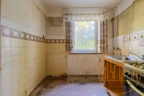 Warszawa ,  Makowska   10