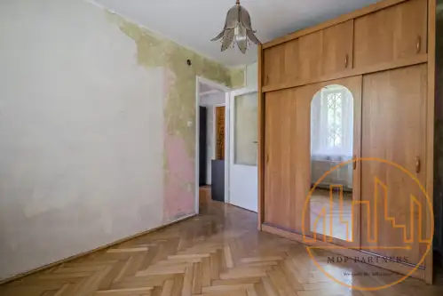 Warszawa ,  Makowska   4