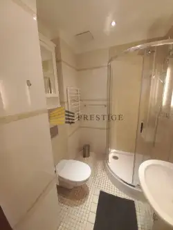 Warszawa ,  Łowicka   12