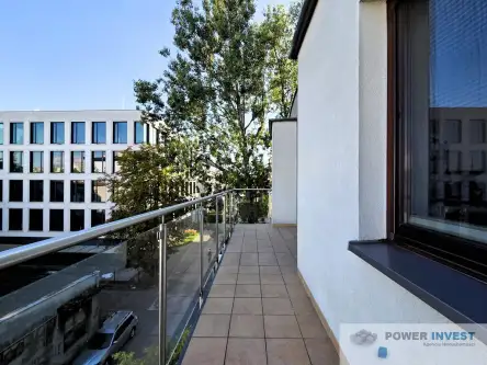 Kraków ,  Henryka Wieniawskiego   10