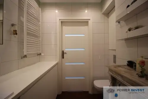 Kraków ,  Henryka Wieniawskiego   8