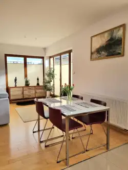 Piaseczno ,  Nadarzyńska   3