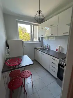 Warszawa ,  Międzynarodowa   3