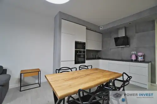 Kraków ,  Lubicz 17   10