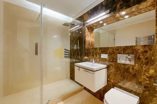 Warszawa ,  Grzybowska   11