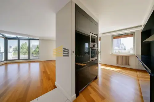 Warszawa ,  Grzybowska   5